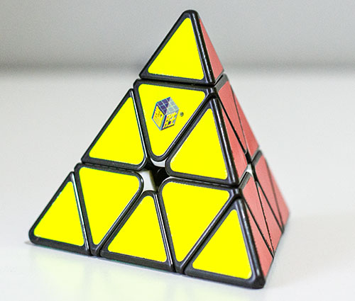 YX Little Magic Pyraminx Crni
