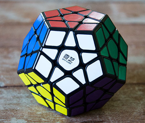 QiYi QiHeng Megaminx