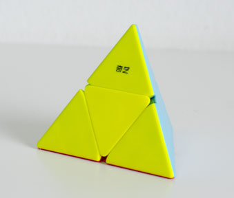 QiYi Pyraminx 2x2